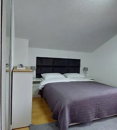 Apartman Laura Zadar Exterior photo